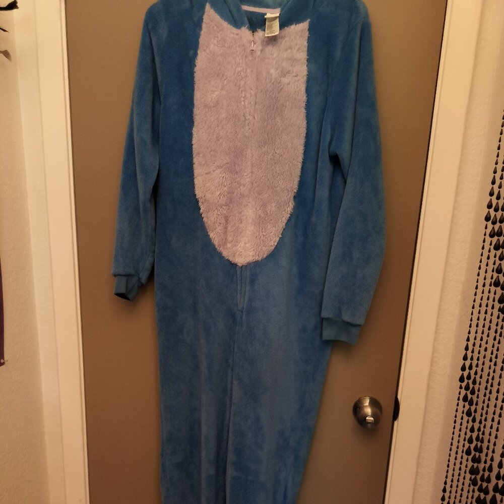 Women's DISNEY'S EEYORE SLEEP WARE PAJAMAS SIZE LARGE